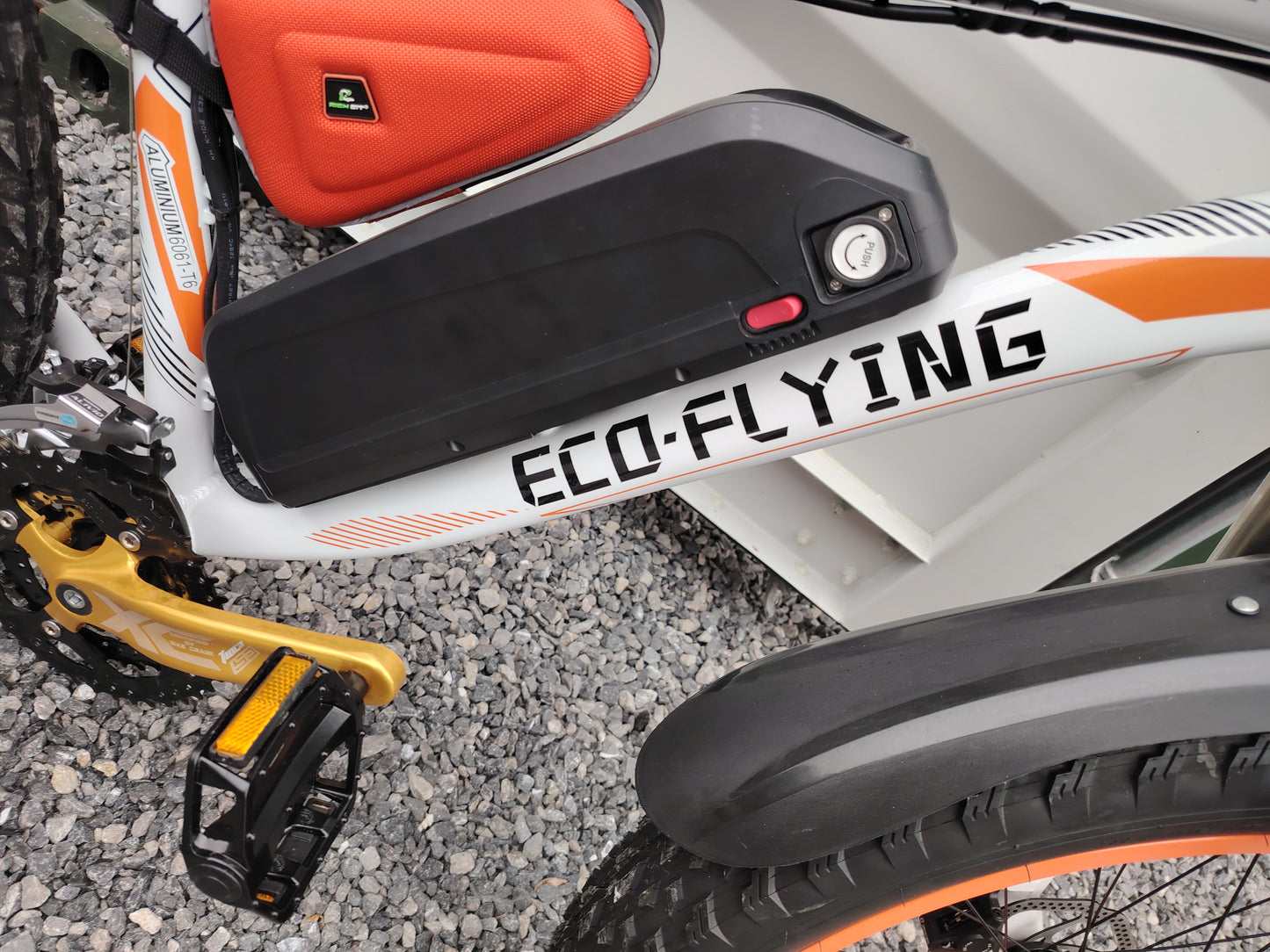 1 Only left * Eco-Flying TOP-20 Fat Tyre electric mountain bike 1000w 17Ah.